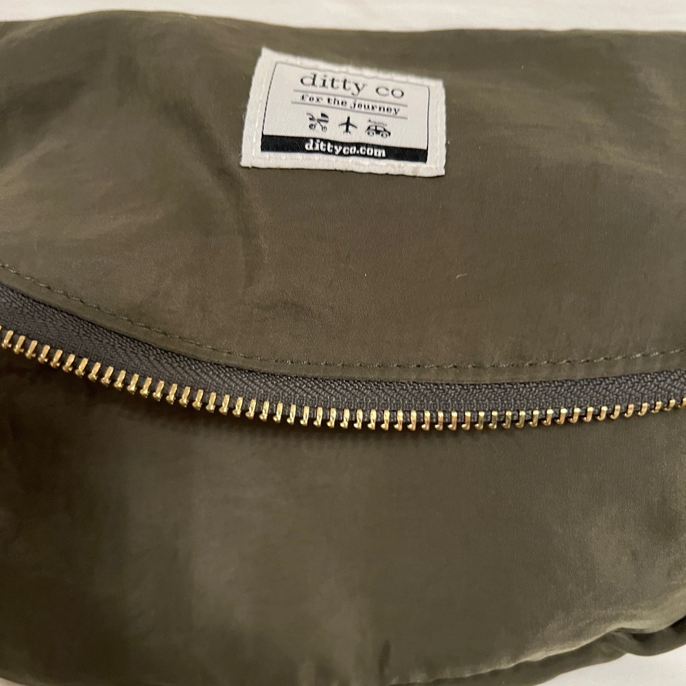 Green Belt Diaper Bag - Picture 9 of 14